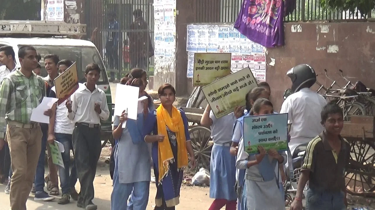 युवा क्रांति रथ के आगमन पर युवाओं के द्वारा आयोजित रैली