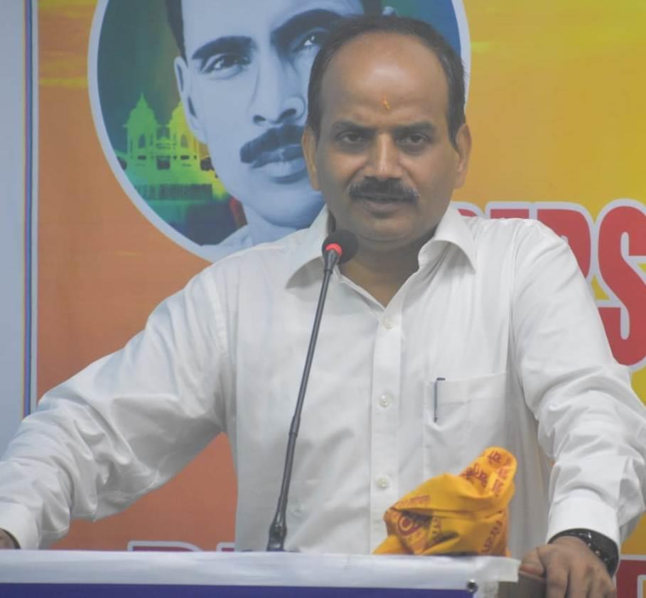 Shri Parmendra Kumar